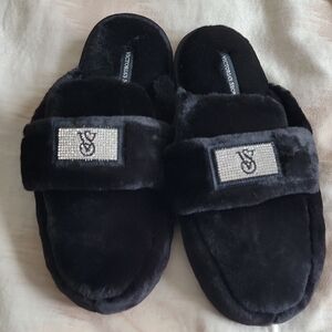 Victoria's Secret Black Plush Slippers
